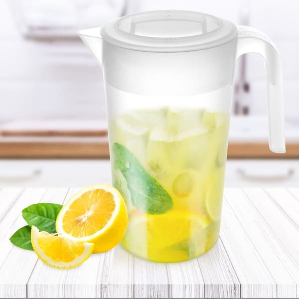 Muovikaadin kannella 2,3 l