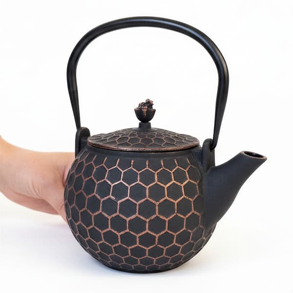Støbejernskedel Bee 1,2L te- og urteinfuser Støbejern