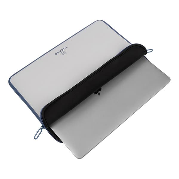 TUCANO Elements 2 - MacBook Air 15" -kotelo (M4/M3/M2/2025-2023) (Harmaa)