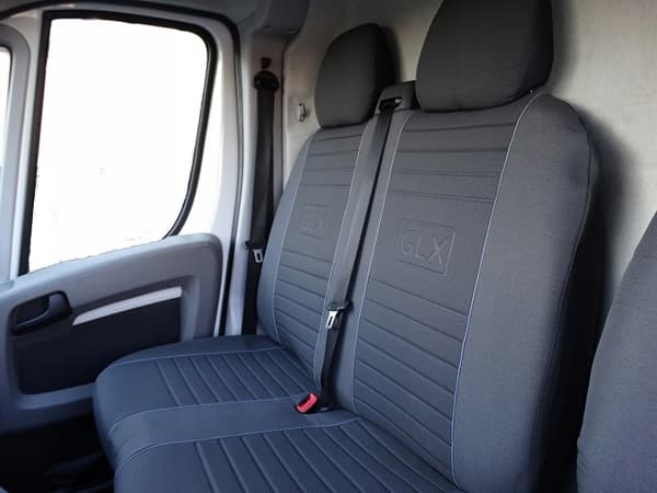 VW TRANSPORTER T6:lle 2015+ tarkoitetut suojapeitteet