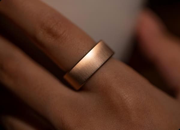 Smartring ULTRAHUMAN Ring Air storlek 8 Borstat rosa guld