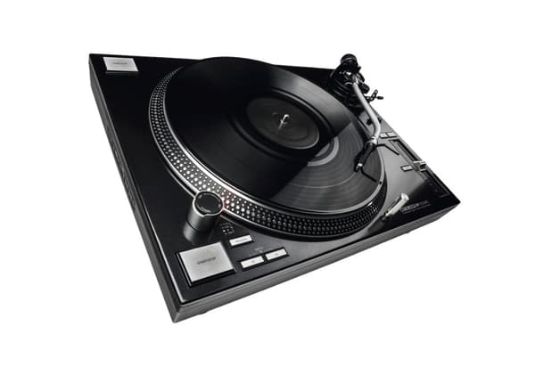 Reloop RP-7000 MK2 - DJ-skivspelare