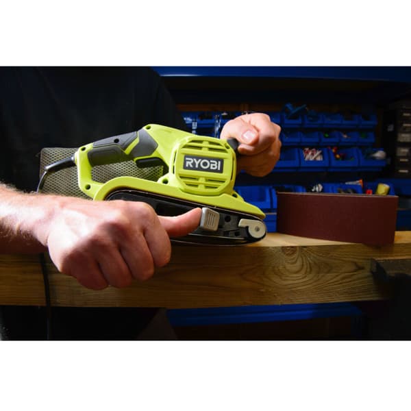 RYOBI Båndslibemaskine RBS800