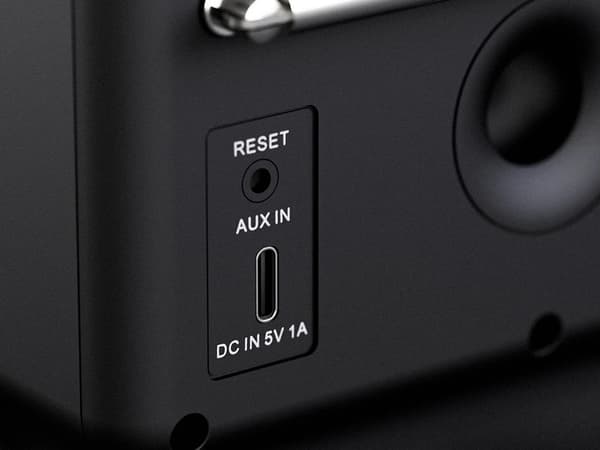 PREMIUM Pinell Compact bærbar DAB+/FM Bluetooth vækkeur batteri 8 timer