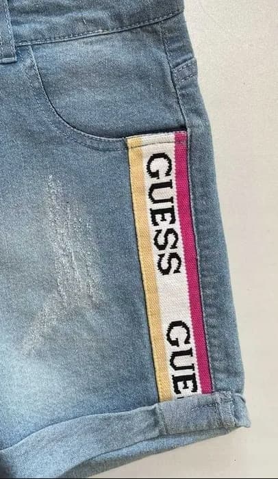 Guess lyhyet farkut 158/164 cm
