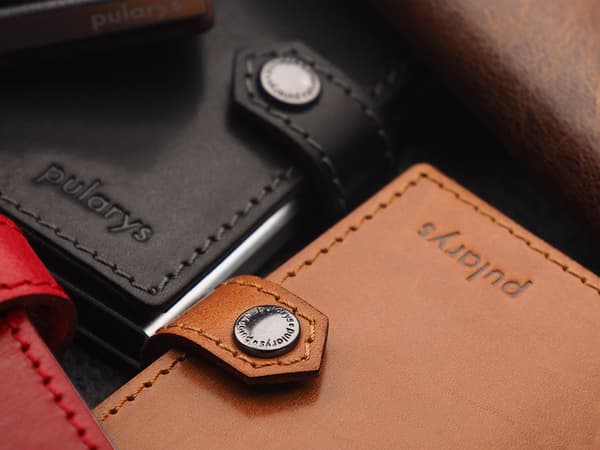 EASY WALLET lavet af Nomad cognac-garvet læder