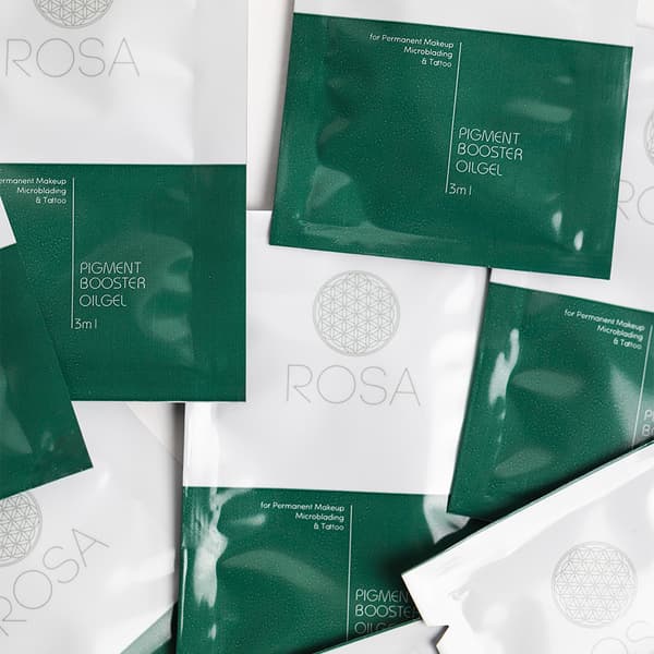 Rosa öljygeeli pussi pysyvää meikkiä varten