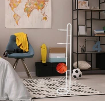 Stativ til 6 bolde hylde organizer opbevaring af bolde lodret sort