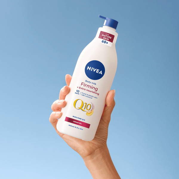NIVEA Q10 Straffande och närande kroppsbalm med pump 400 ml