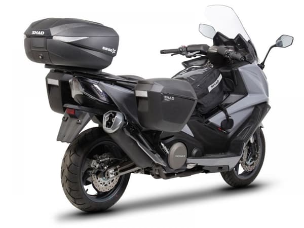 Shad Toppboxhållare för Kymco AK 550 och ABS
