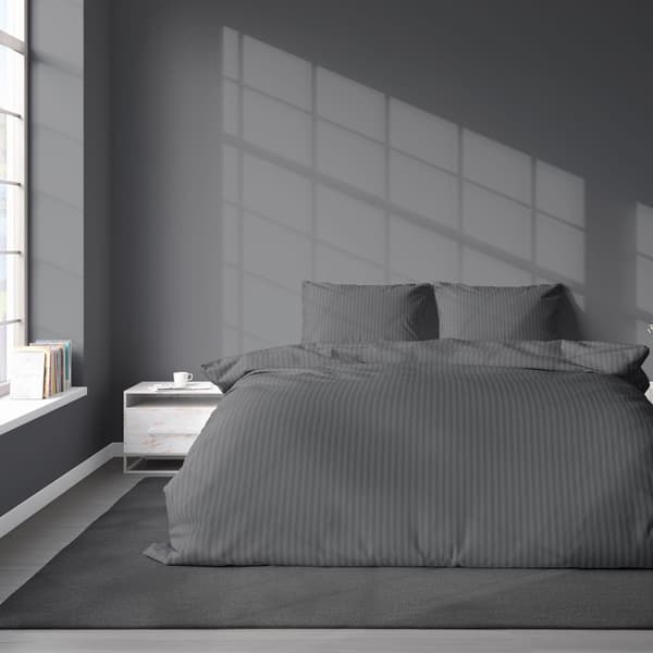 Satin bäddset 160x200 slät randig premium mörkgrå