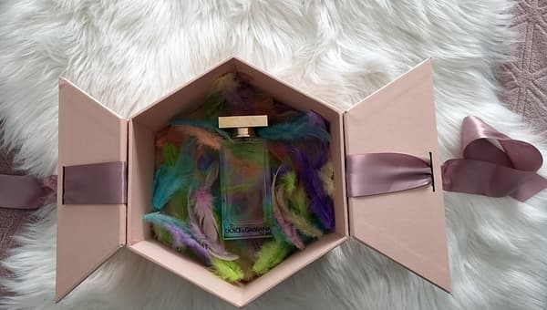 Dekorative fjer farverig pastel 5g
