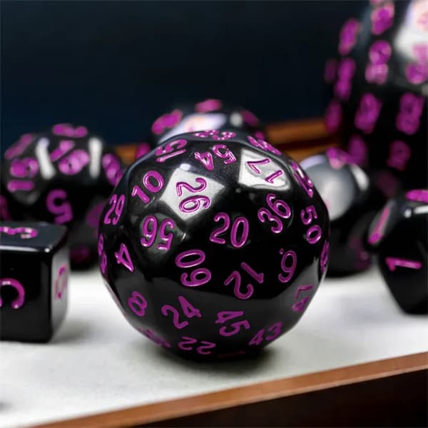 RPG terninger sort og lilla sæt med 15 terninger