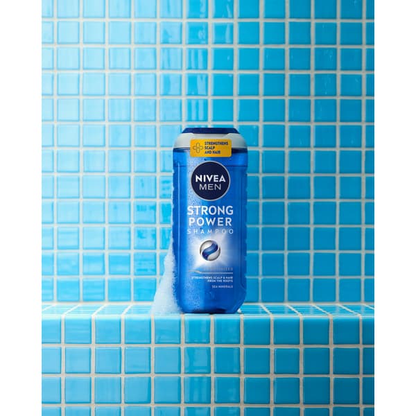 NIVEA MEN Strong Power stärkande schampo 250 ml