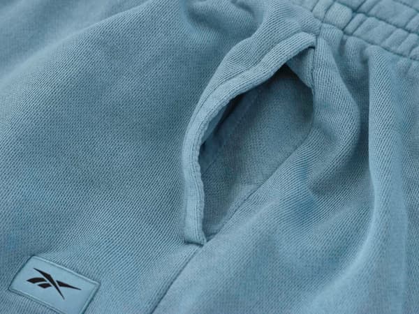 Reebok damblå lång träningsdräkt M