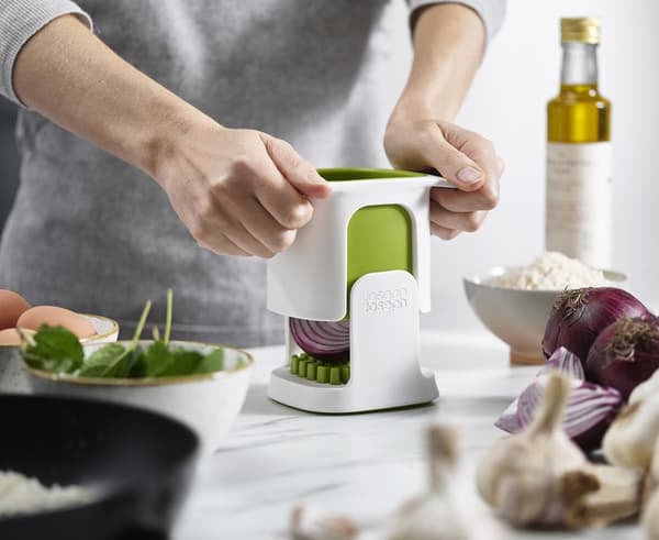 ChopCup Joseph Joseph Grönsaksskärare Diskmaskin