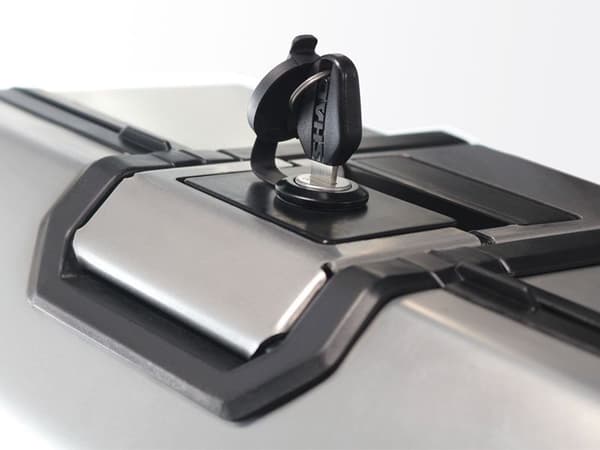 Shad Terra TR36 36L Aluminium Sidoväska Höger