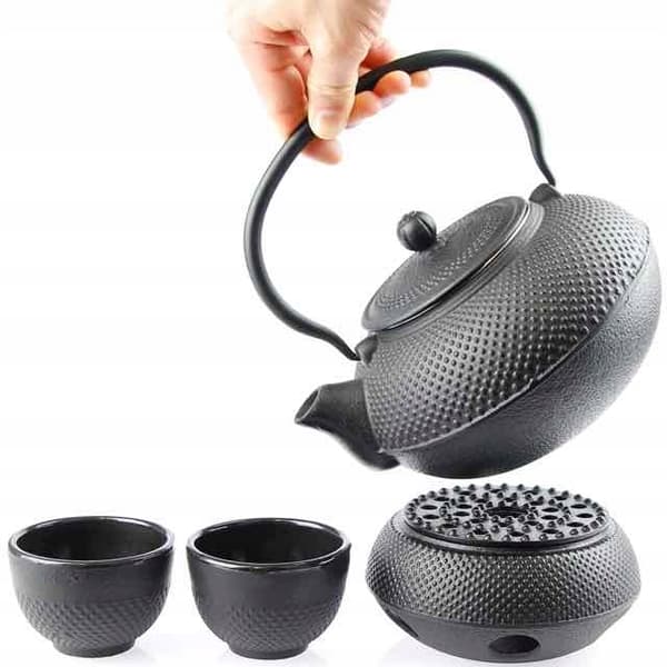 1,5L støbejernskedel med 2 kopper + teinfuser