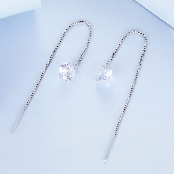 Silverörhängen med transparenta 925 silverkristaller