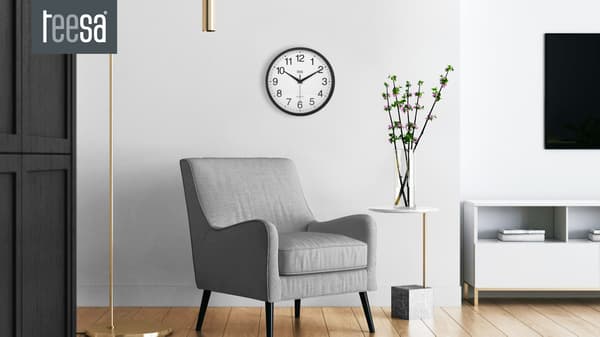 Vægur 25 cm Teesa sort moderne stille