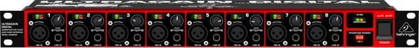 Behringer ADA8200 - Ljudkonverterare