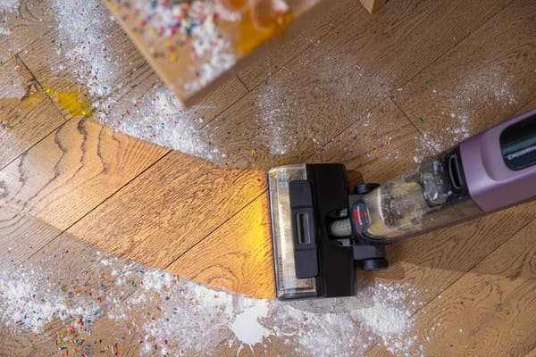 Langaton imuri ja moppi BISSELL CrossWave OminForce EdgeFind Select 4330N Musta-harmaa