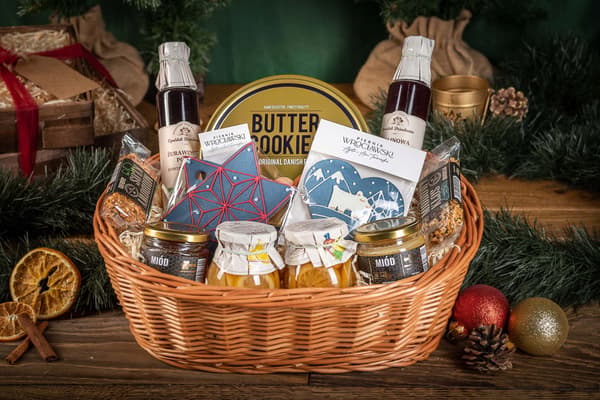 Presentkorg med kakor set present högtider