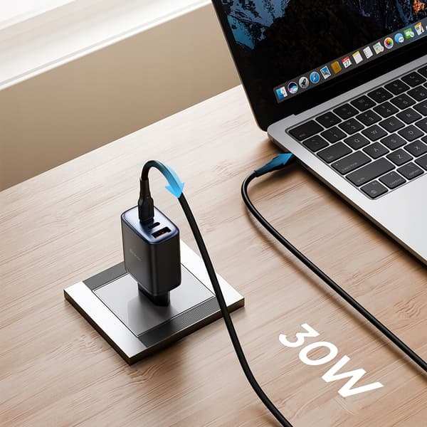 MCDODO PIKALATURI IPHONELLE 2XUSB-C 1XUSB PD 30W LED-MITTARI