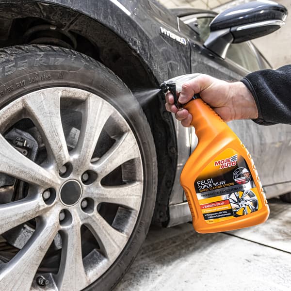 MOJE AUTO - Preparat för rengöring av fälgar 750 ml - Atomizer