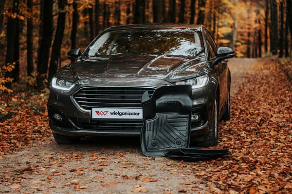 Gummibilmåtter 3D til: Toyota Corolla E21 (hatchback, 2019-) - kant 5cm