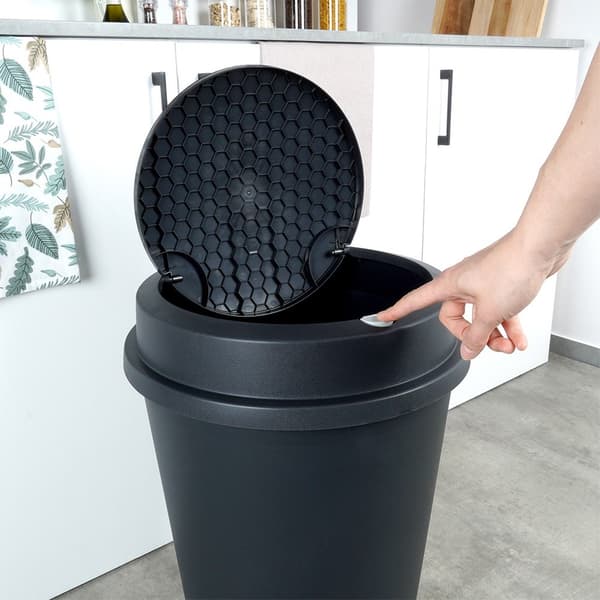plastsopkorg svart 47 liter