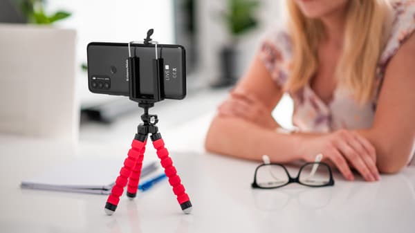 Telefonstativ tripod holder Kruger&Matz
