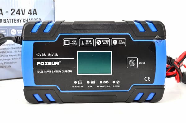 EM-LIKRIKTARE FOXSUR 12V & 24V 8A LCD