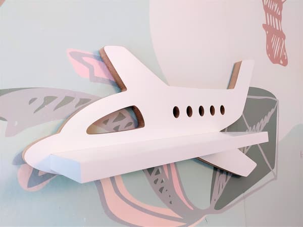 Elegance Plane Hylla