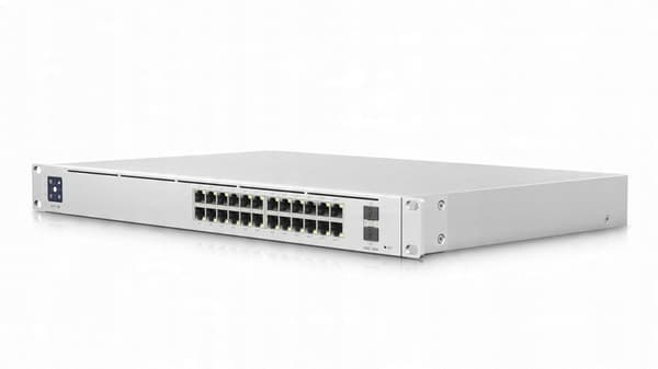 Switch Ubiquiti USW-Pro-24-POE 26p 400W hanterad silver