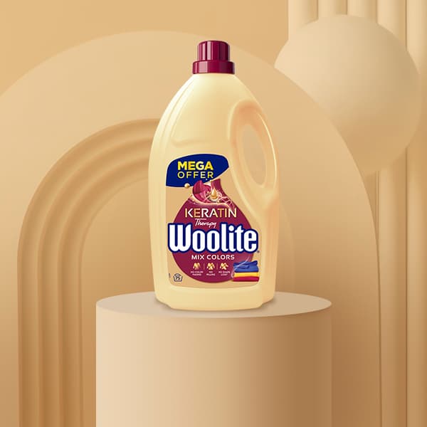 056938 Woolite Farve 4,5l