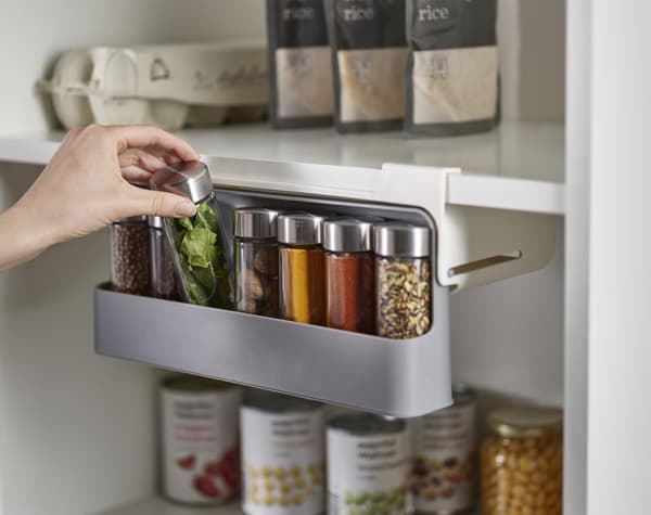 CupboardStore Joseph Joseph Kryddförvaring under hylla
