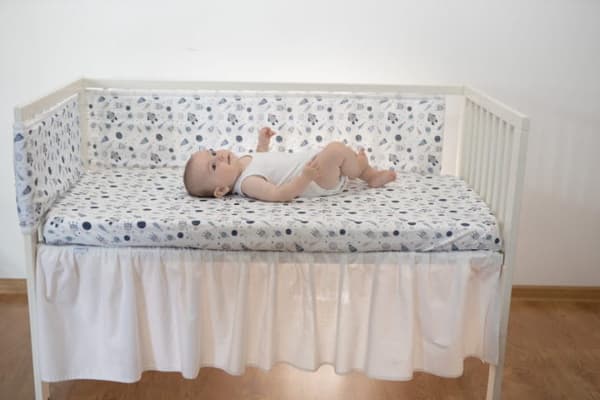 BUMP AIR DESIGN Spjälsängsskydd 180x30 Space