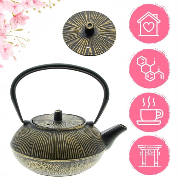 Gjutjärnsvattenkokare med te och örter