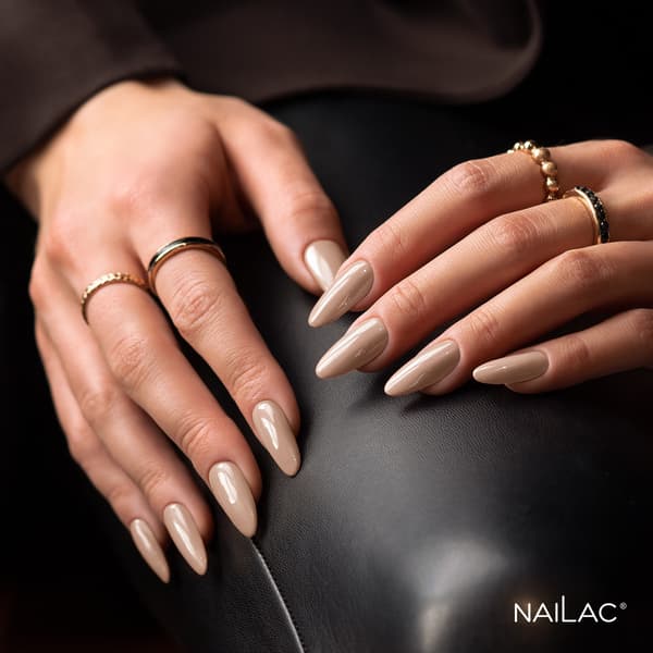 #474 NaiLac Hybrid Nagellack 7ml
