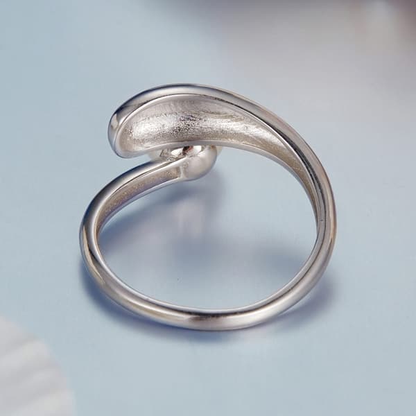 Justerbar silverring med droppformad pärla, silver 925