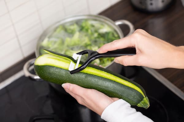 Vågigt knivset 6 delar. Nr: 8151