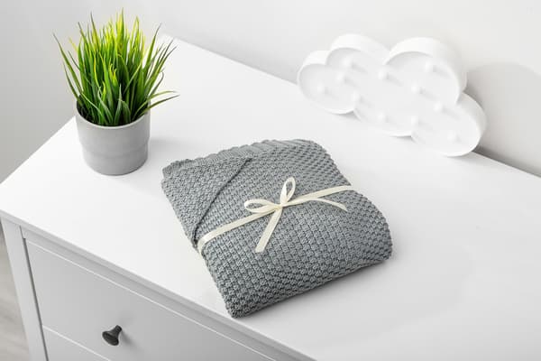 100% BAMBUS PRESENTKOST MED HUVA I GRAFIT