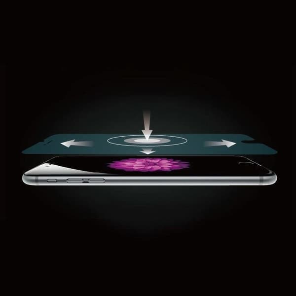Wozinsky karkaistu lasi iPhone 15 Prolle