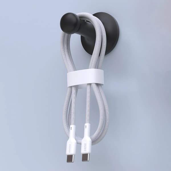 Dudao L9C Max 240W PD USB-C - USB-C 2m Kaapeli - Valkoinen