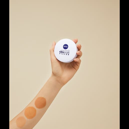 897367 NIVEA Cellular Hyaluron Filler Kuddefoundation Medium 15 ml