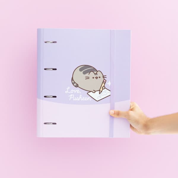 Pusheen - A4-mappe fra Moments-kollektionen (4 ringe, elastik)