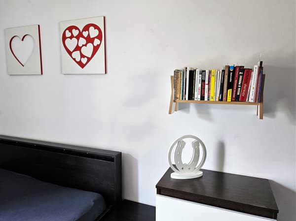 Hestesko på stativ - MDF-dekoration