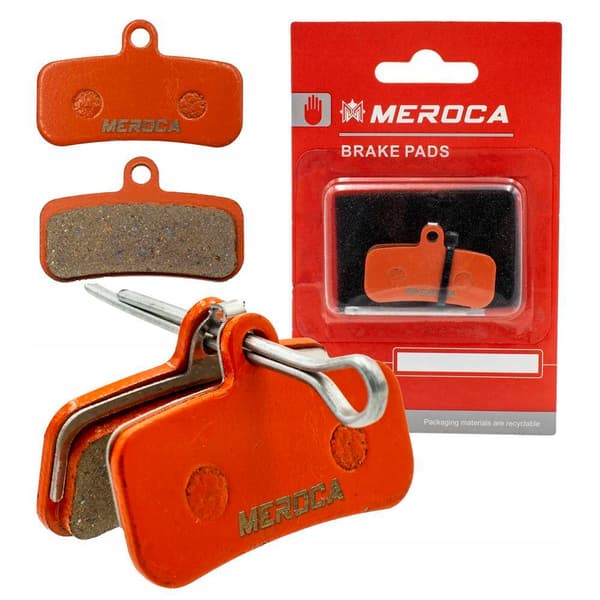 Meroca MS-01E bromsbelägg, halvmetalliska (4-kolvs) (D02S, D03S)