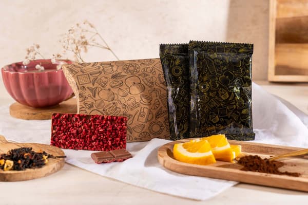 Gaveæske sæt te kaffe chokolade gave souvenir PILLOW GIFT